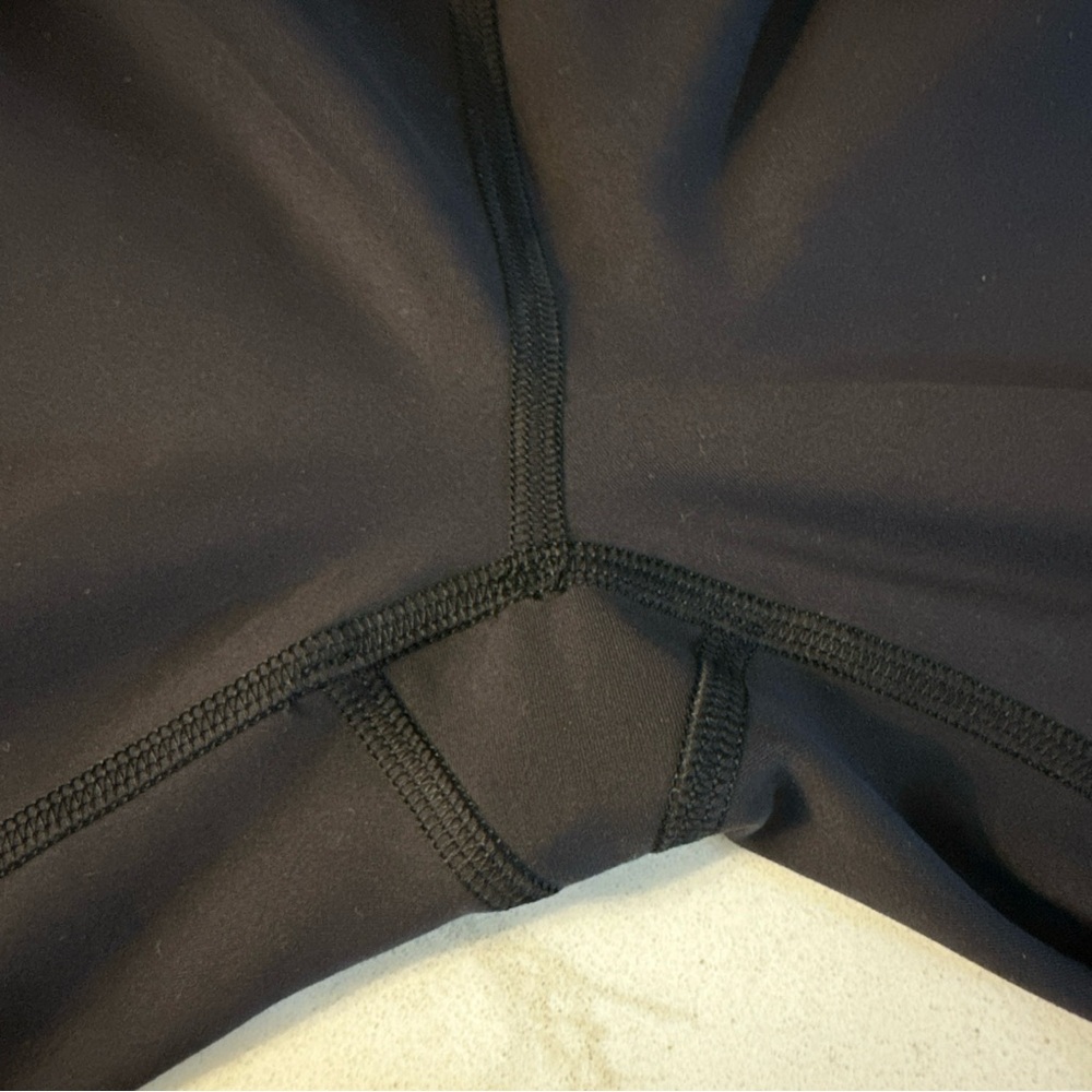 Lululemon Invigorate High-Rise Tight 28" Black size 2 - Picture 14 of 14